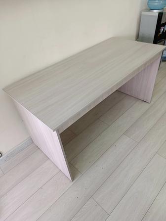 Стол белый длина 160см