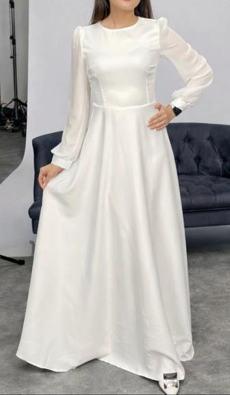 Белые базовые платья с жилеткой