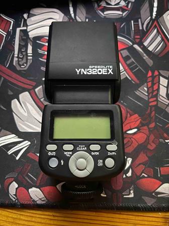 Вспышка yongnuo yn320ex