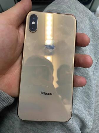 Продам iPhone XS