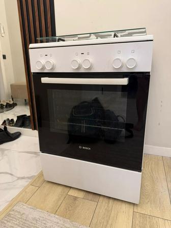 Срочно прода Газовую плиту BOSCH HGD52D120Q