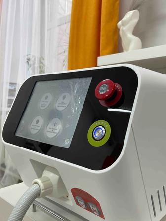 Диодный аппарат для лазерной эпиляции