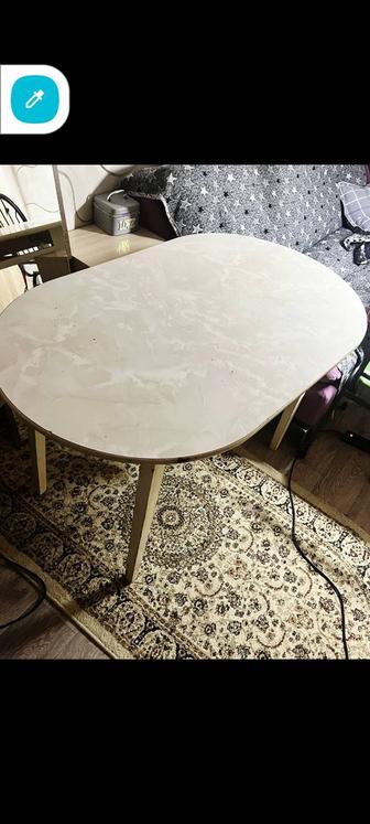 Кухонный стол