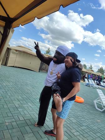 Аниматоры 50 cent и его подруга Брюнетка!