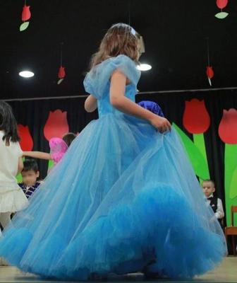 Платье на 122р