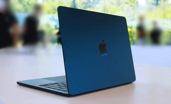 Macbook air m2 16gb