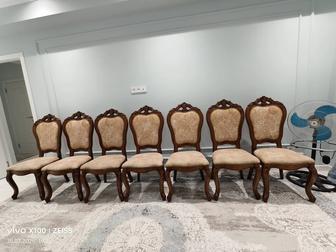 Продаю стулья для гостиной