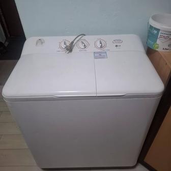 Продам стиральную машинку