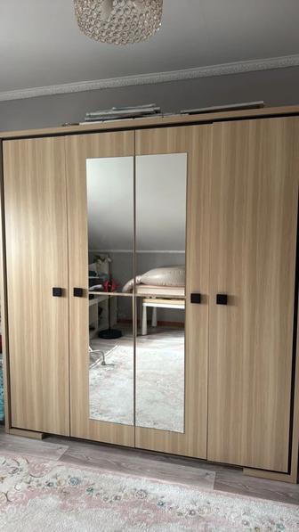 Продам шкаф