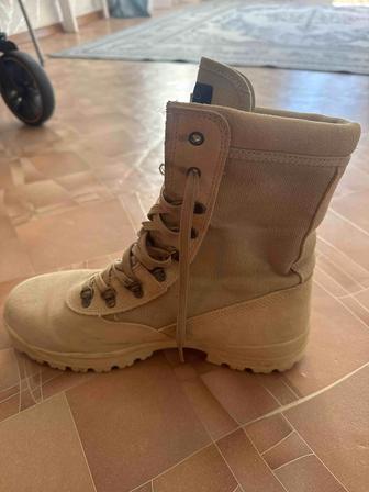 Продам берцы чируки