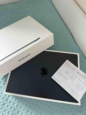 MacBook Air13 8/256gb 2024года