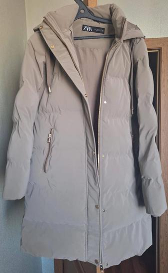 Продам женскую зимнюю куртку ZARA