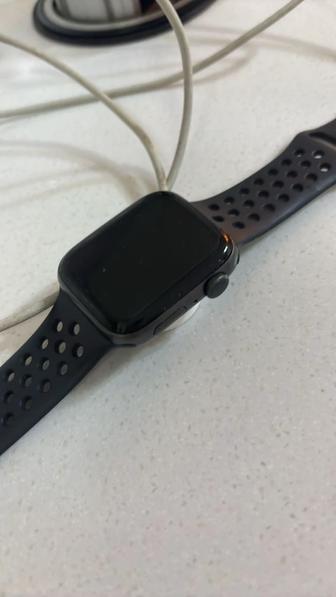 Apple Watch 44 mm