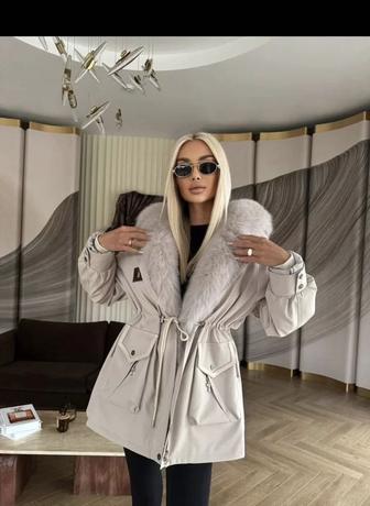 Продается полностью натуральная парка