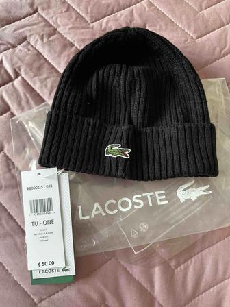 Шапка Lacoste из 100% шерсти