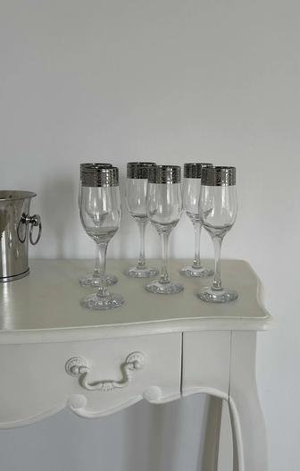 Набор бокалов