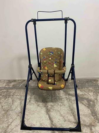 Продаю детскую качели