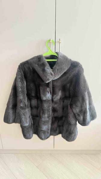 Норковая шуба Punto 48 р