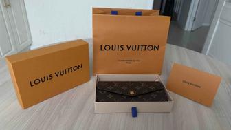 Продам кошелёк Sarah из коллекции Louis Vuitton