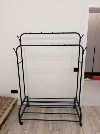 Рейл, вешалка напольная