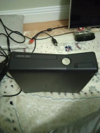 приставка X box 360