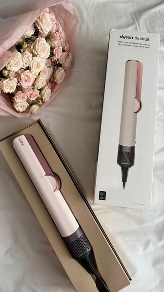 Dyson Airstrait HT01