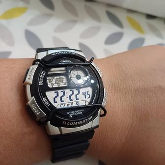 Продам часы Casio AE 1000