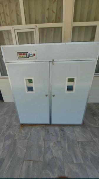 Инкубатор 2112 яиц