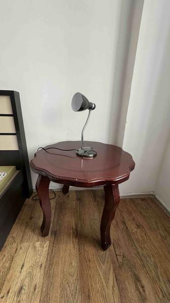 Продам журнальный столик