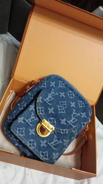 Сумка LOUIS VUITTON новый
