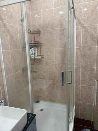 Душевая кабина