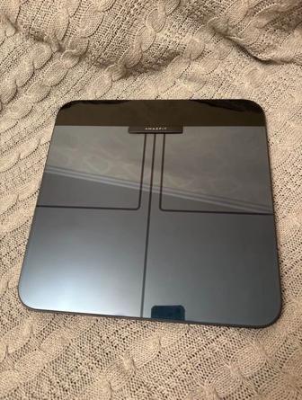 Умные весы Amazfit Smart scale