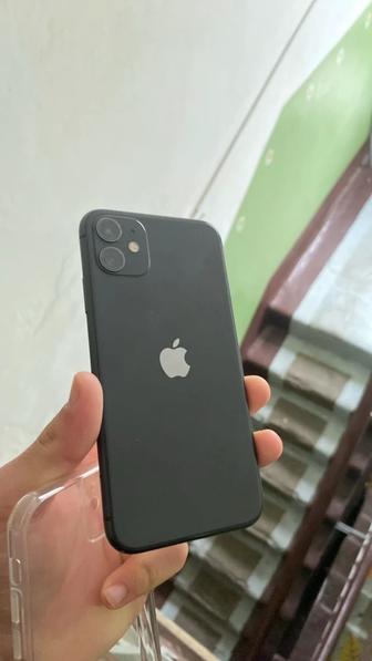 Срочно продаю айфон 11