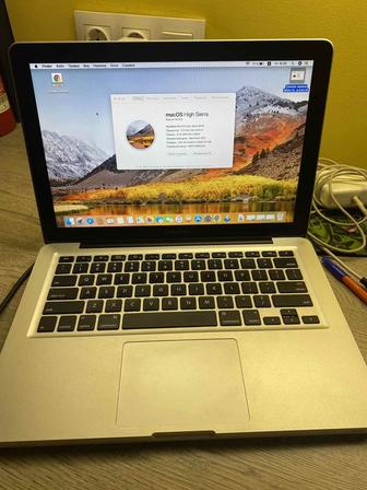 Продам MacBook Pro Макбук Про 256 гб 2011 года