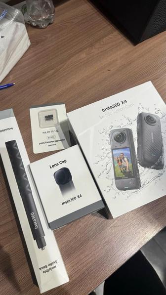 insta 360 x4