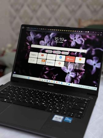 Huawei Matebook D14