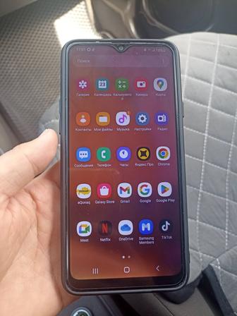 Продам Samsung A20s в хорошем состоянии