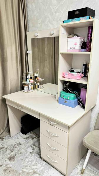 Продаю туалетный столик 30000тг