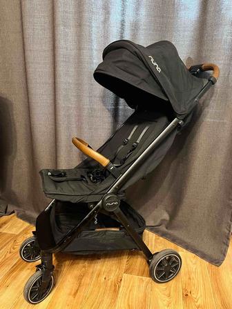Продам Б/У коляску NUNA TRVL