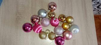 Новогодние игрушки.