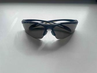 Спортивные очки. Giant