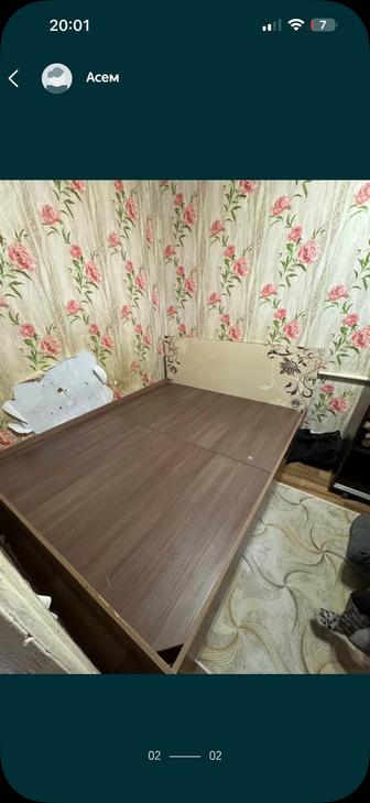 Кровать двуспальная