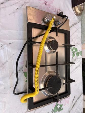 Продаеться газовая плита