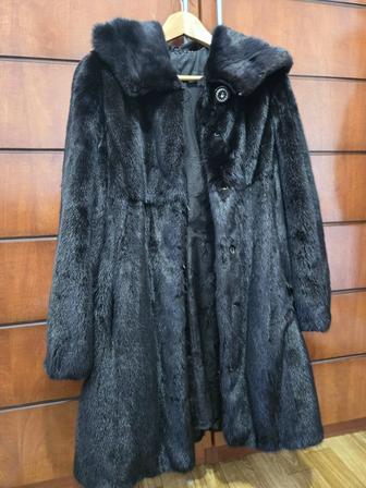 Продам норковую шубу в хорошем состоянии
