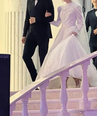 Свадебное платье