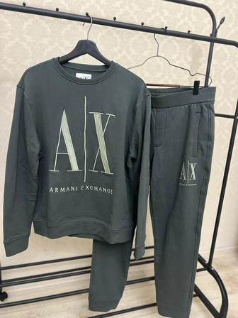 Костюм Armani Exchange