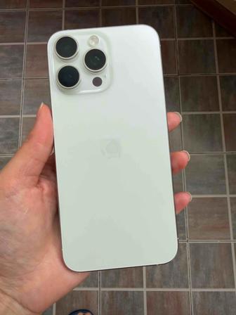 Продам 15 про Макс