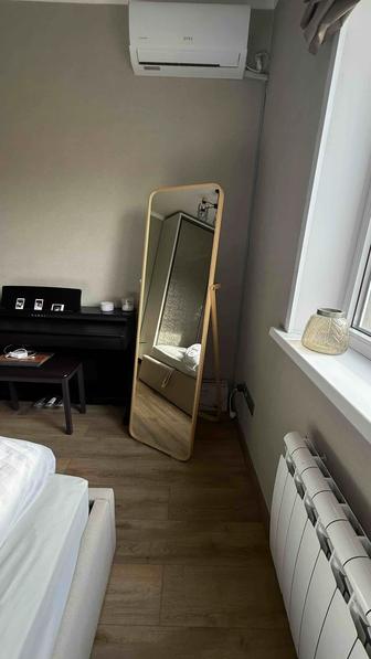 Зеркало напольное IKEA