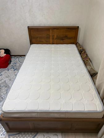 Продам кровать