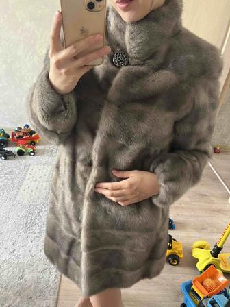 Продам норковую шубу (евромех)